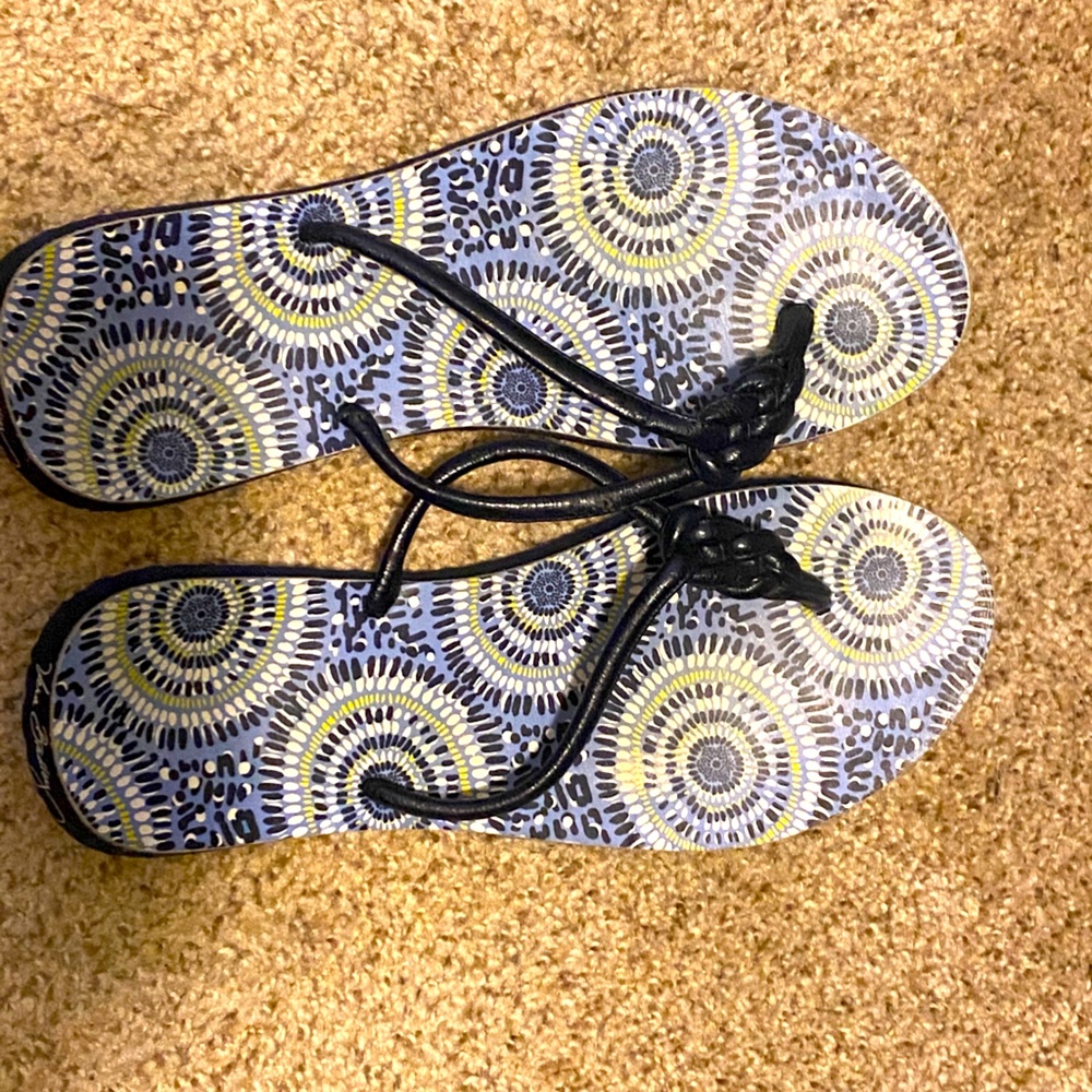 Vera Bradley Sandals
